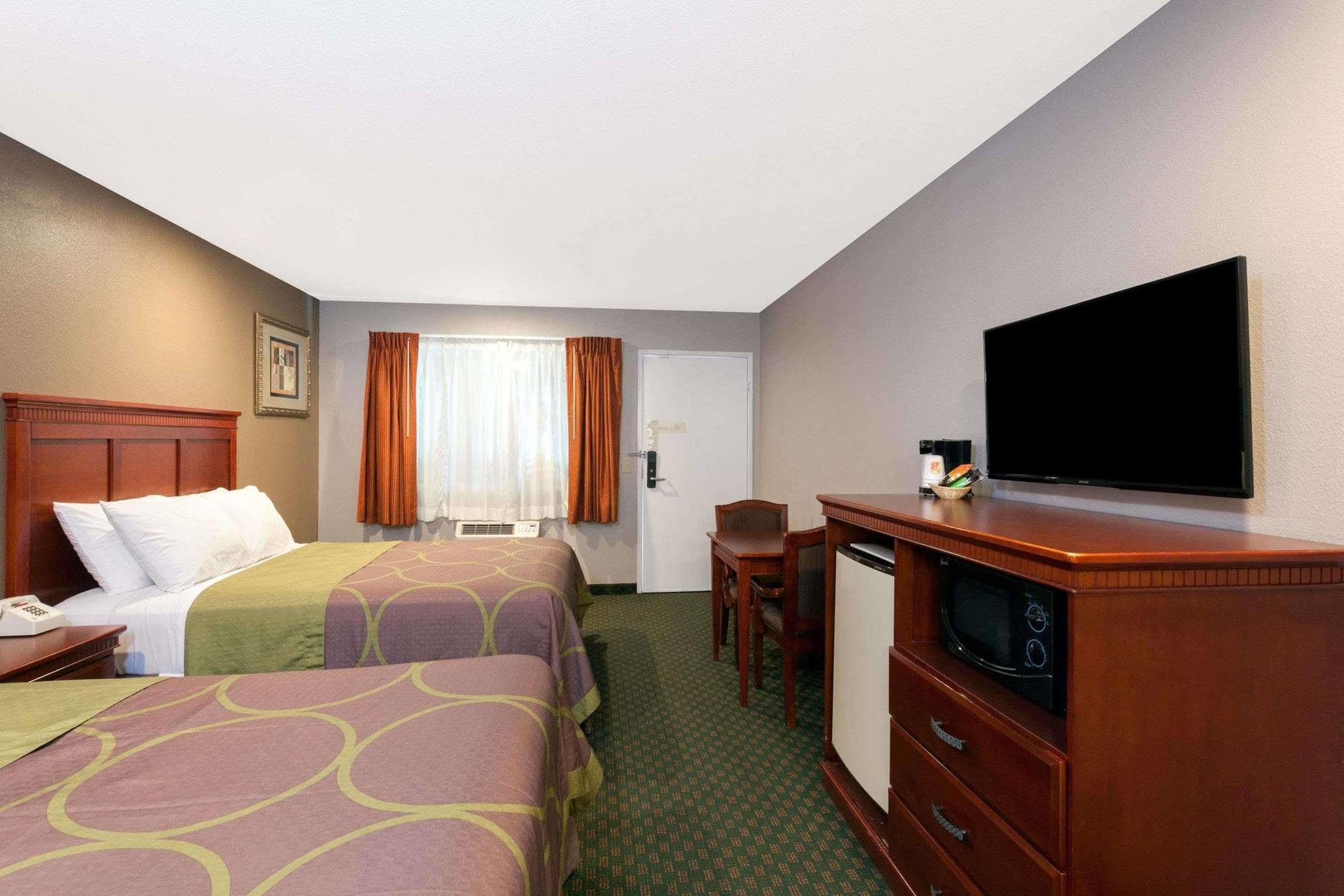 Hotel Hidden Valley Escondido Bagian luar foto